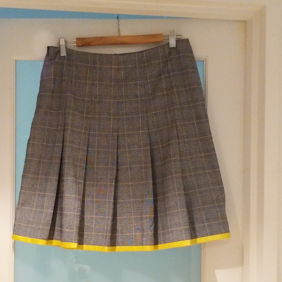 Studio Jax size 10 yellow windowpane plaid pleated skirt - Picture 2 of 8